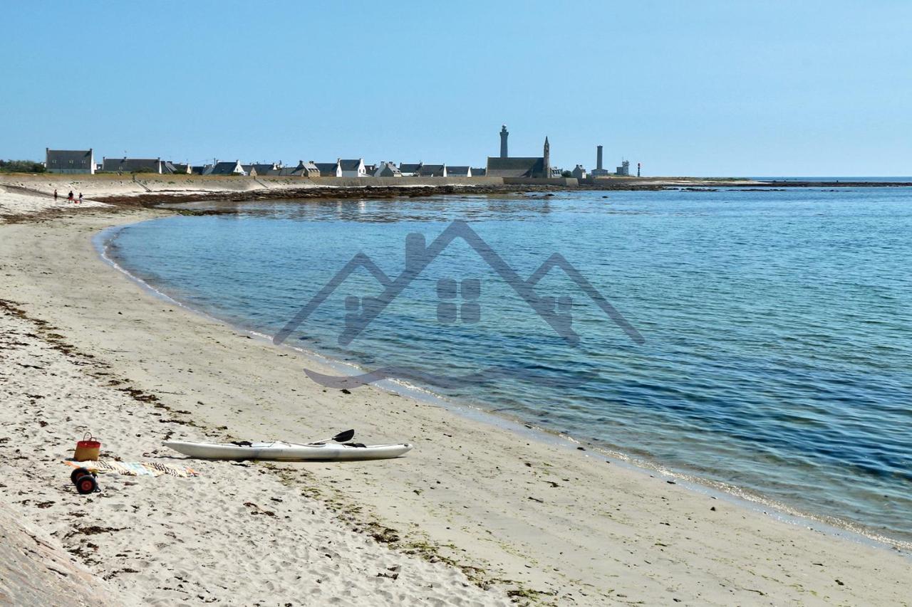 LocaLise au Guilvinec - A22 - Belle vue sur la mer, la piscine et le jardin - Tout à pied, plages, port, centre, commerces, marché - Wifi inclus - Animaux bienvenus - Linge de lit inclus Esterno foto